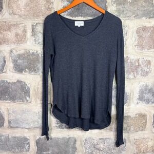 Feel the Piece Terre Jacobs Charcoal Gray‎ Waffle Knit V-Neck Thermal Top O/S